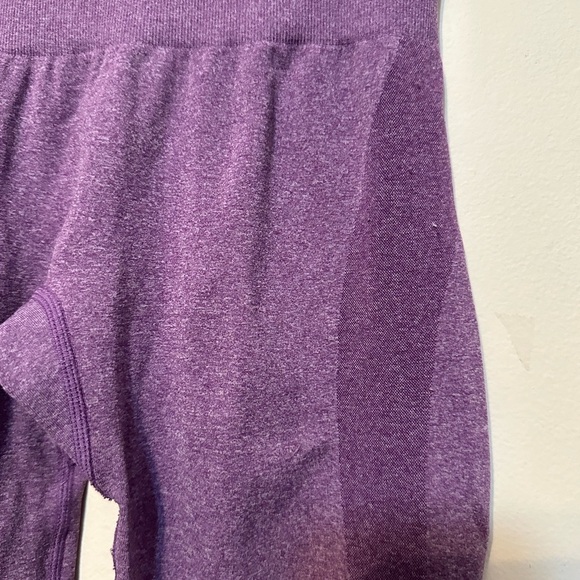 Navigation NVGTN‎ Purple Contour Seamless Leggings XS Great Condition Gym Yoga - Picture 2 of 4